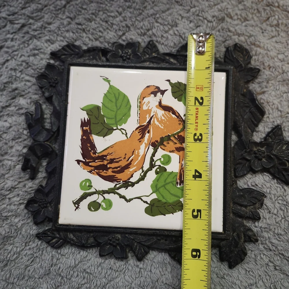 vintage trivet, produced by Holt Howard or FM Japan, ceramic